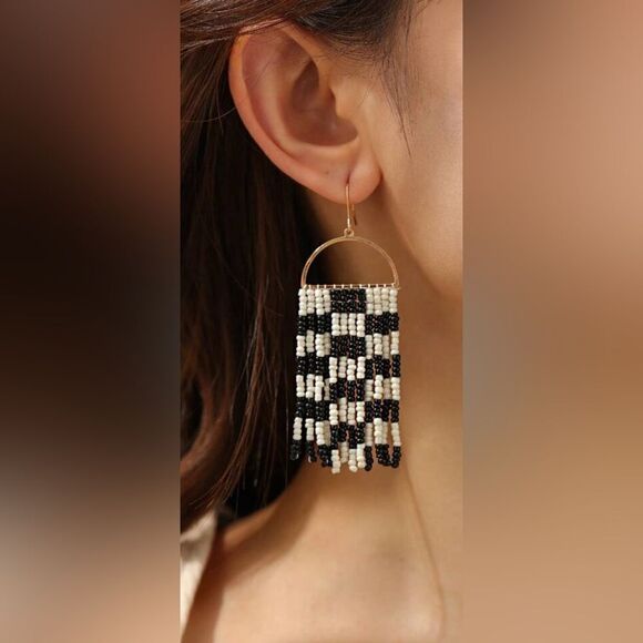 Bohemian beaded drop earrings M494 - Picture 1 of 4